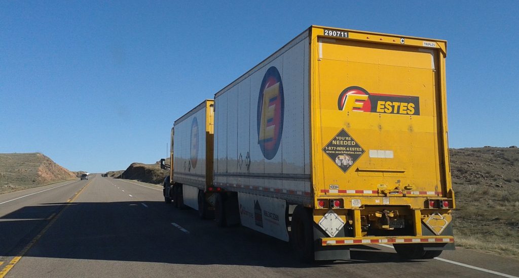 Dich vu Trucking hap dan nhat tu Binh Dinh sang Pnompenh