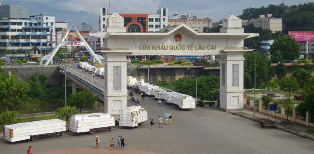 Cua khau quoc te Lao Cai