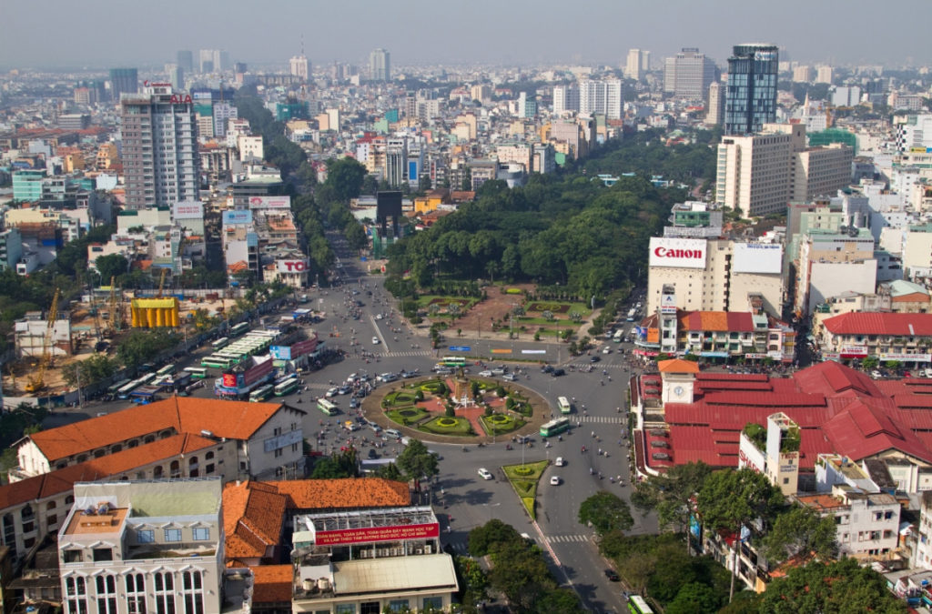 Dịch vụ chuyển phát nhanh từ Hà Nội đi Thành phố Hồ Chí Minh giá rẻ