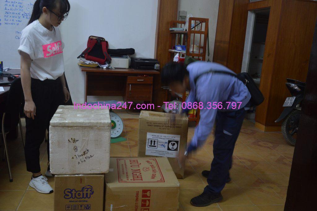 Dịch vụ chuyển phát nhanh hàng xách tay từ Nhật