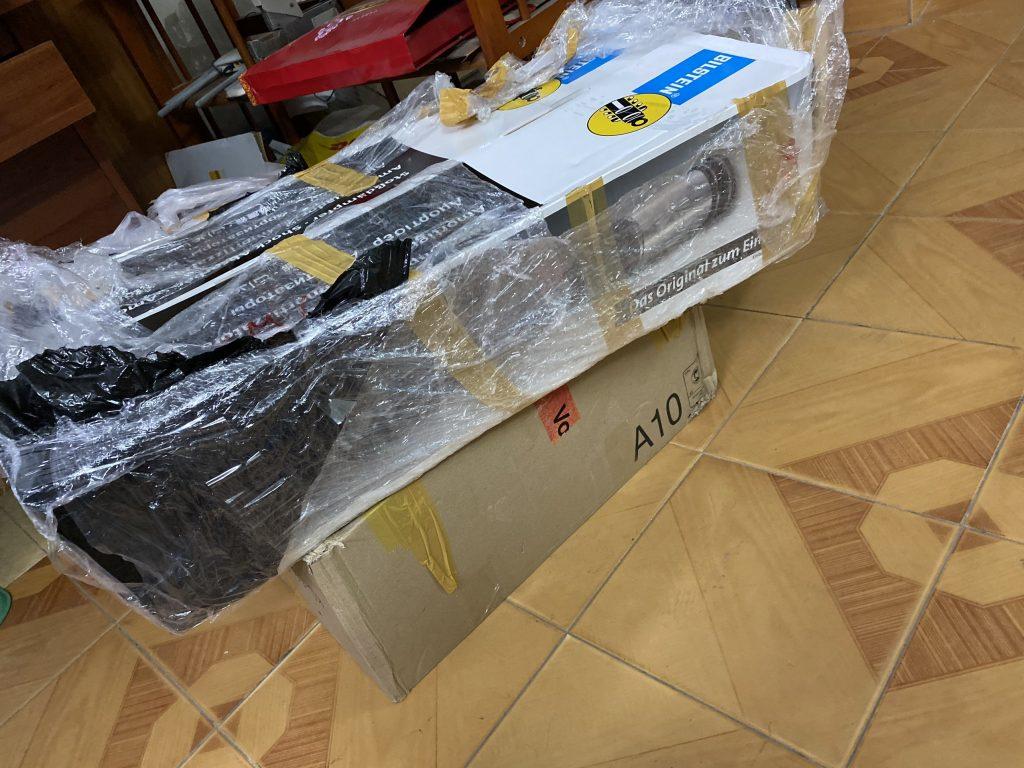 Nhận mua hộ và chuyển phát nhanh hàng phụ tùng ô tô từ Singapore