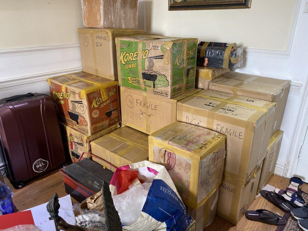 Nhận chuyển phát nhanh hàng xách tay từ Ba Lan về Việt Nam uy tín