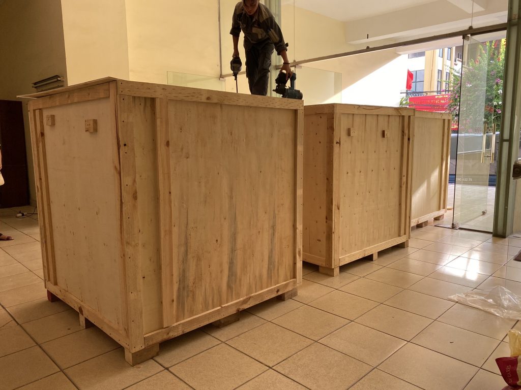 Quy trình vận chuyển chuyển phát nhanh hàng mẫu từ Mỹ về Việt Nam