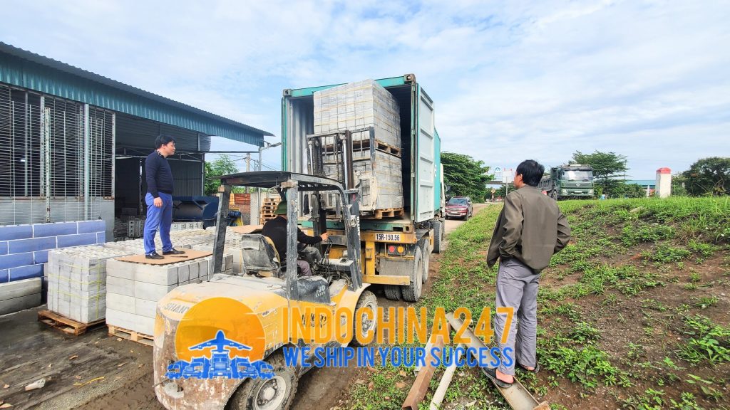 Dịch vụ vận tải đường bộ từ Hà Nội đi Viêng Chăn giá rẻ