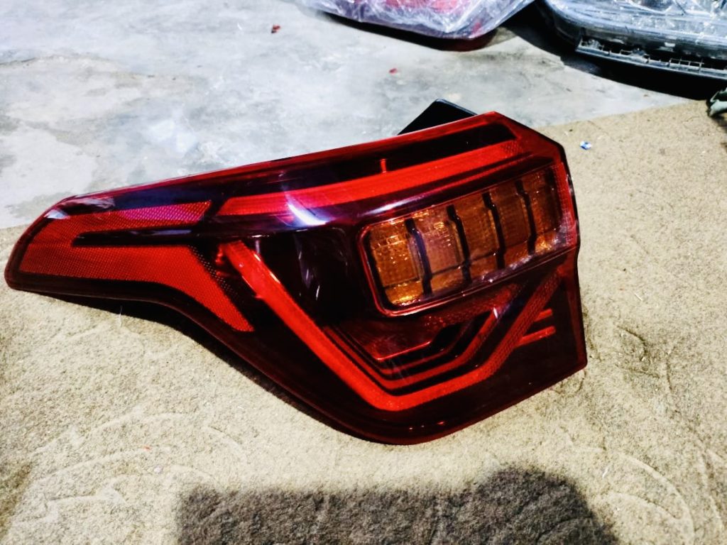 Đặt hàng và thông quan phụ tùng ô tô từ Ấn Độ chuyên nghiệp giá rẻ.