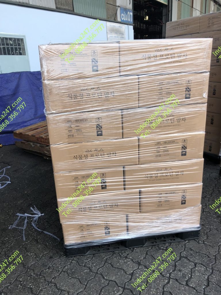 Vận chuyển đường biển kem nâng cơ và chống nắng từ Hàn quốc