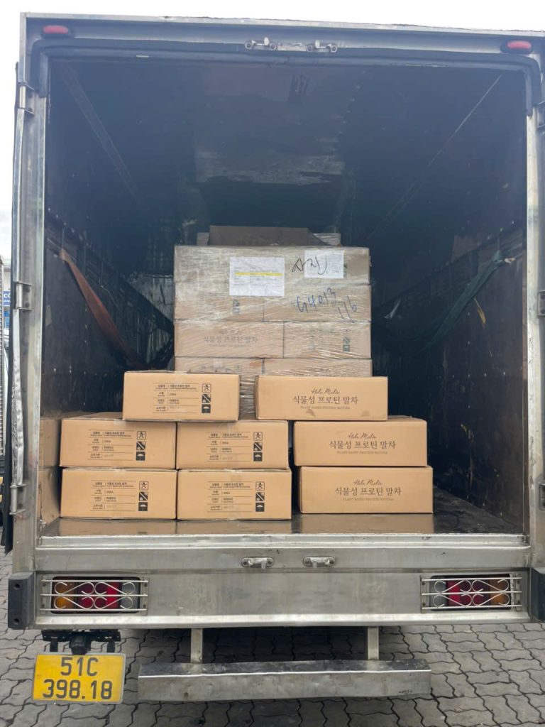 Đàm phán – Vận chuyển – Nhập khẩu bàn ghế cà phê từ Trung Quốc